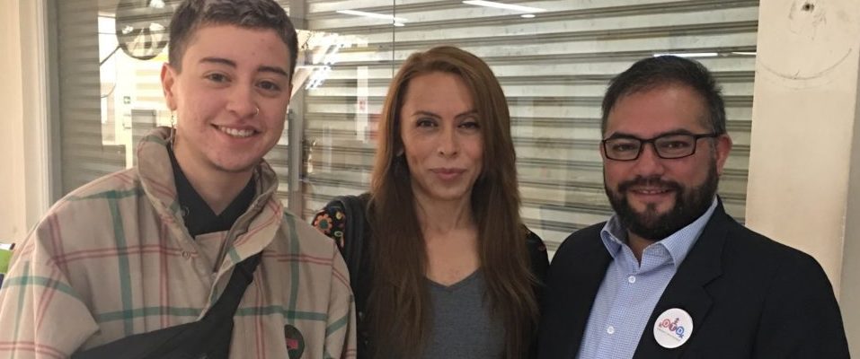 Noah López Trans Masculine Next To Valeria Pinto, Trans Feminine; Both Requestes An Appointment At The Civil Registry Next To Franco Fuica From OTD Chile