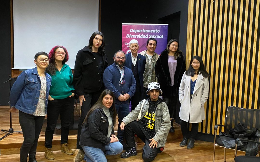 Conversatorio sobre Transdiversidades y Diversidades de Género en la Escuela: Promoviendo una Educación Inclusiva y Género Afirmativa